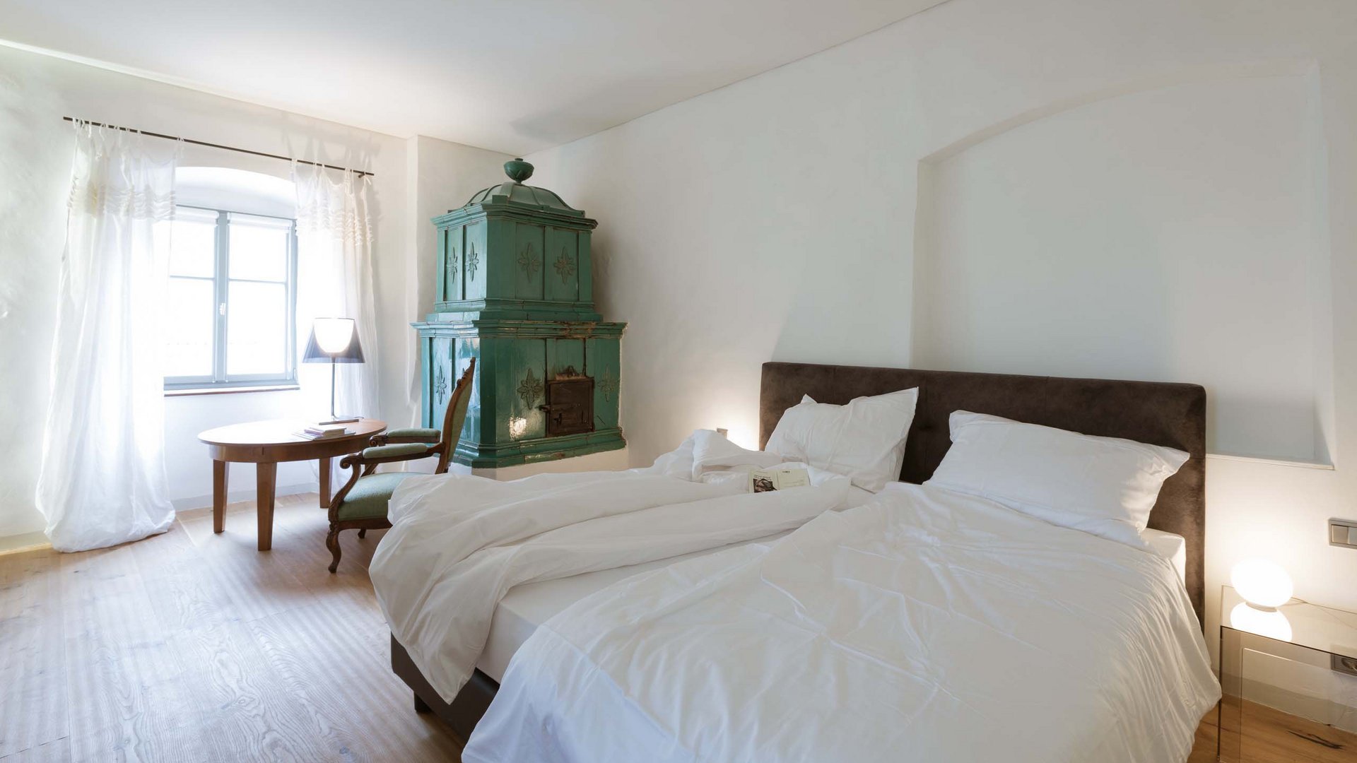 Ansitz Montani | Appartamenti storici ad Appiano Ansitz Montani | Appartamenti storici ad Appiano